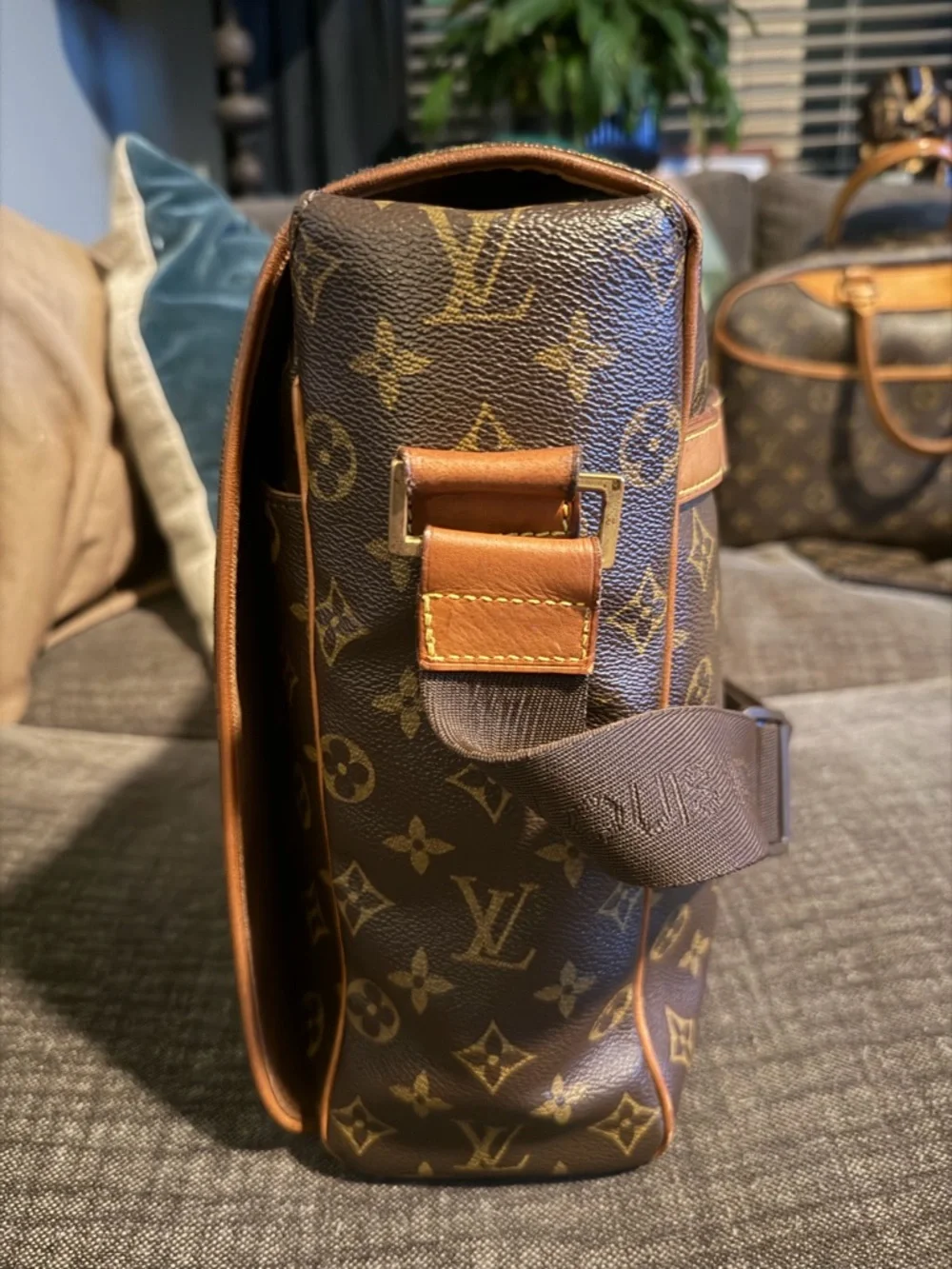 Louis Vuitton Monogram Canvas Abbesses Messenger Bag